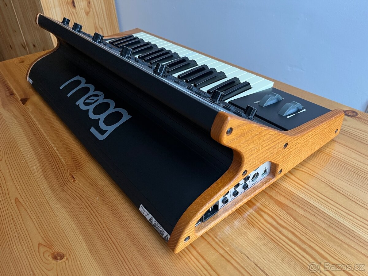 Moog Little Phatty Stage II - 7