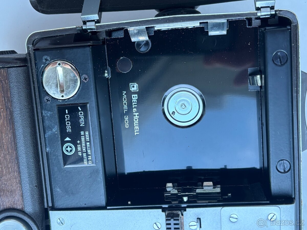 Bell&Howell Focus Matic super 8 mm - sleva - 7