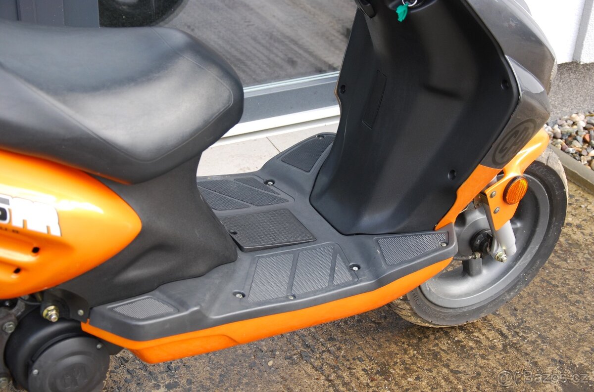 Hussar Hussar CPI 50 2t - MOTOR BĚŽÍ, SOUBOR NÁHRADNÍCH DÍLŮ - 7