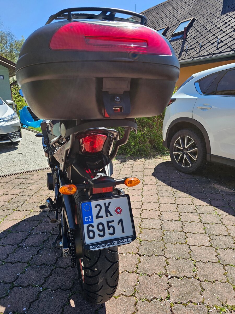 Yamaha Diversion XJ6 - 7