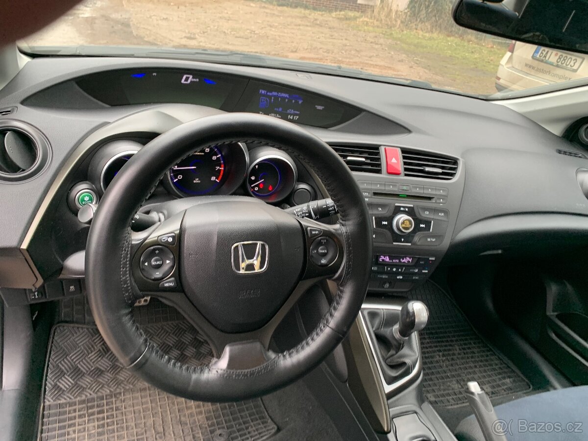 Honda civic 1.8 16V 104kw - 7