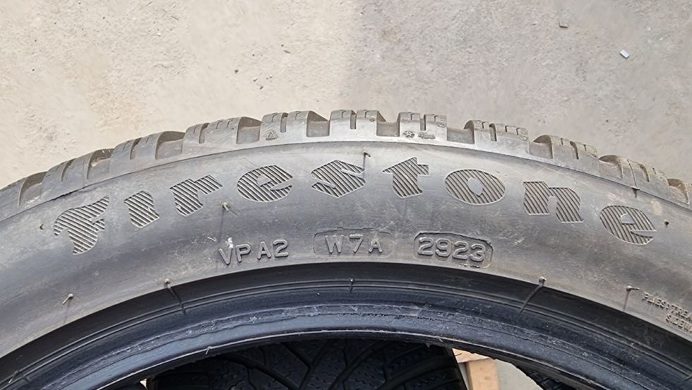 Zimní pneu 245/45/19 Firestone - 7
