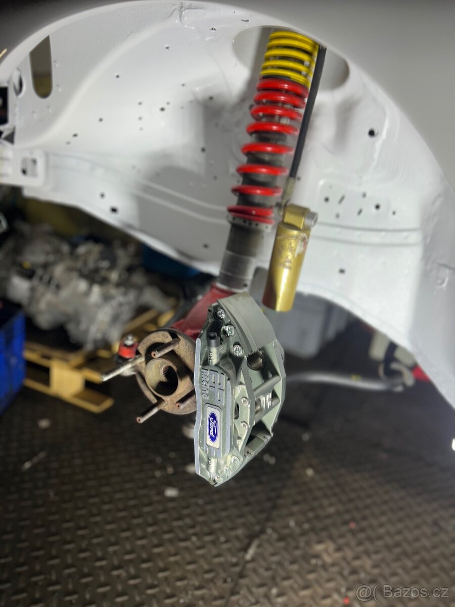 Escort Cosworth rally - 7