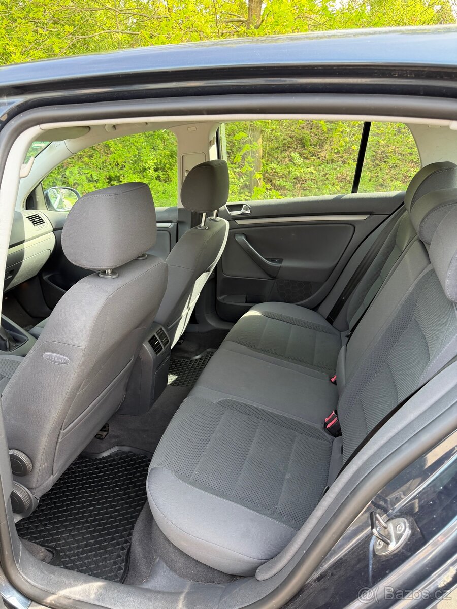 Volkswagen golf 1.6 benzín - 7