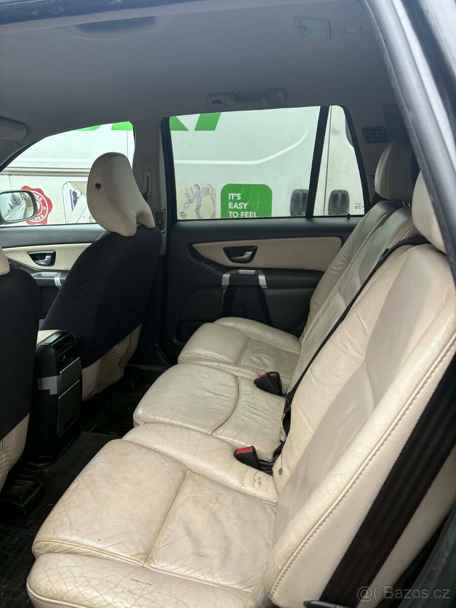Volvo XC90 - 7