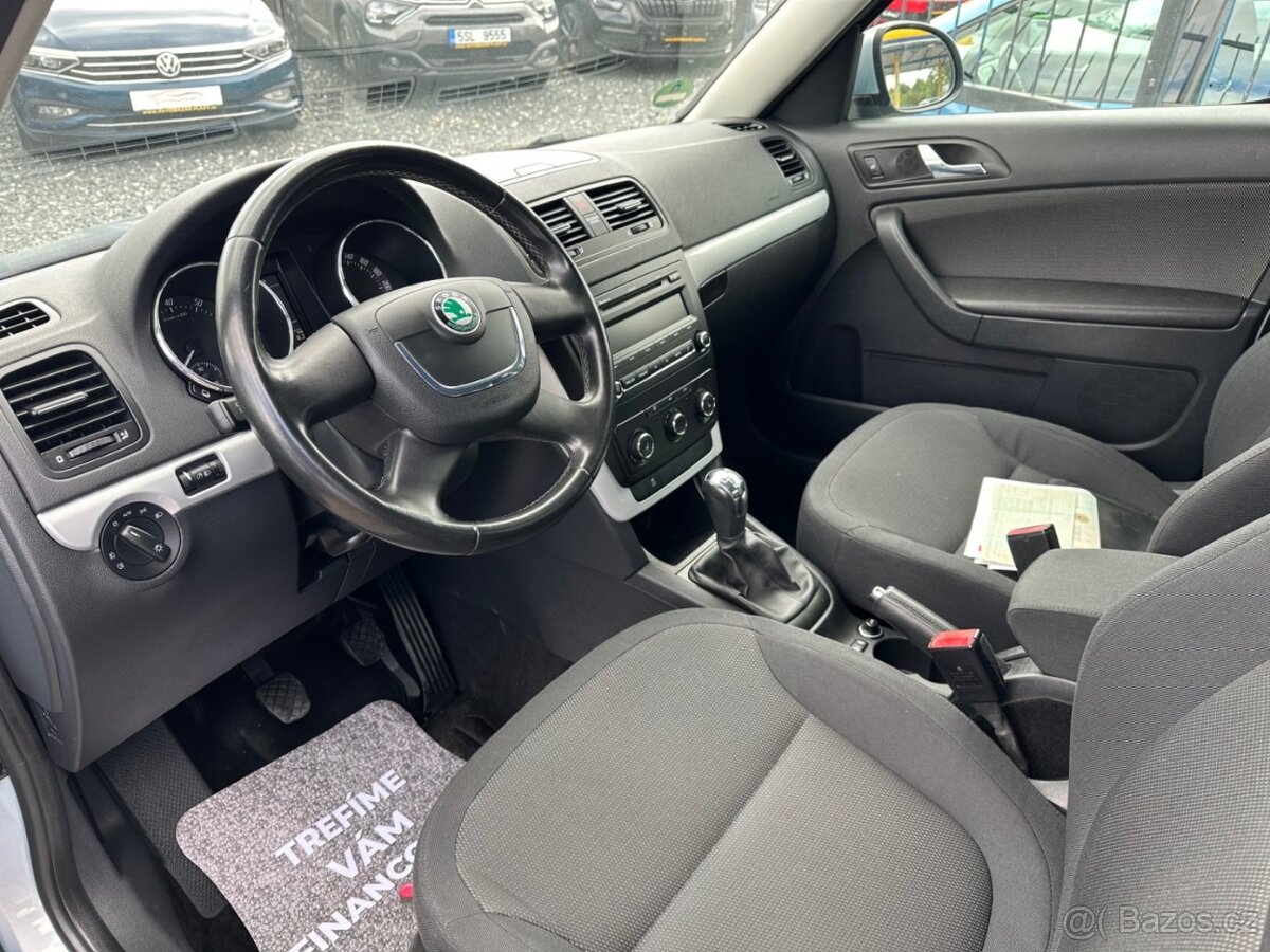 Škoda Yeti 1.2TSi VÝHŘEV SED. - 7