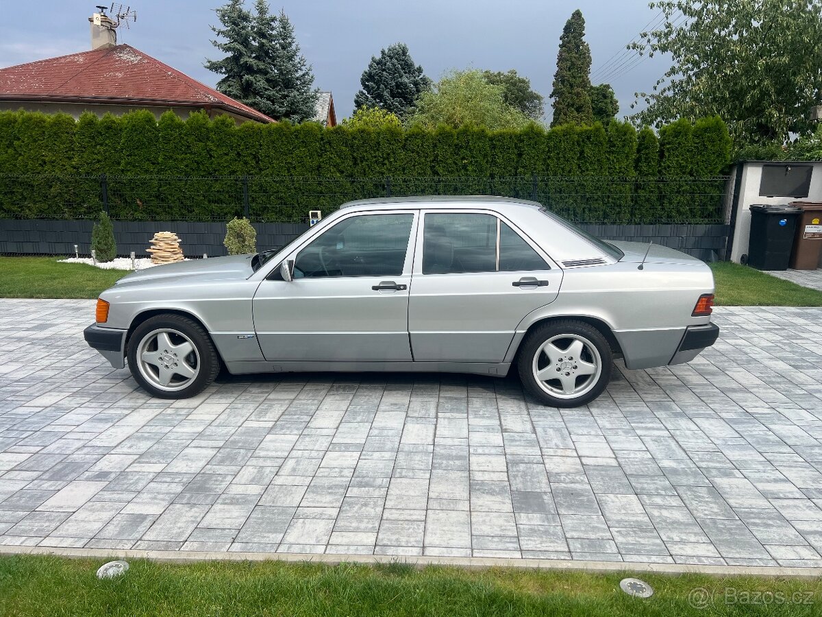 Mercedes 190E 2.0 Automat - 7