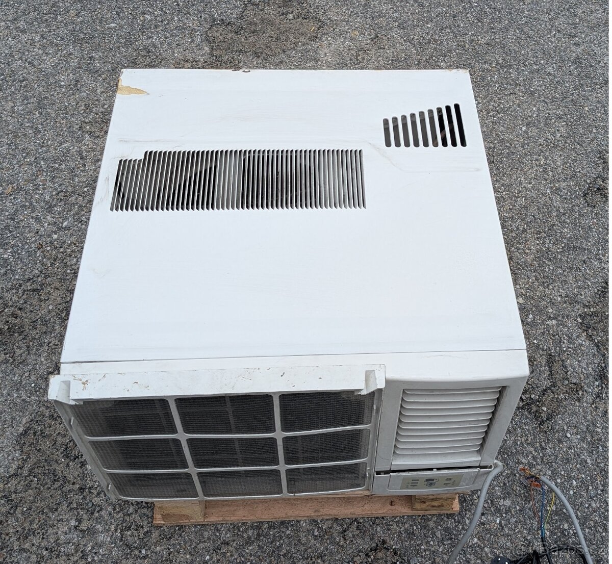 Okenní klimatizace Midea MWF-16HRN1-QB4 - 7