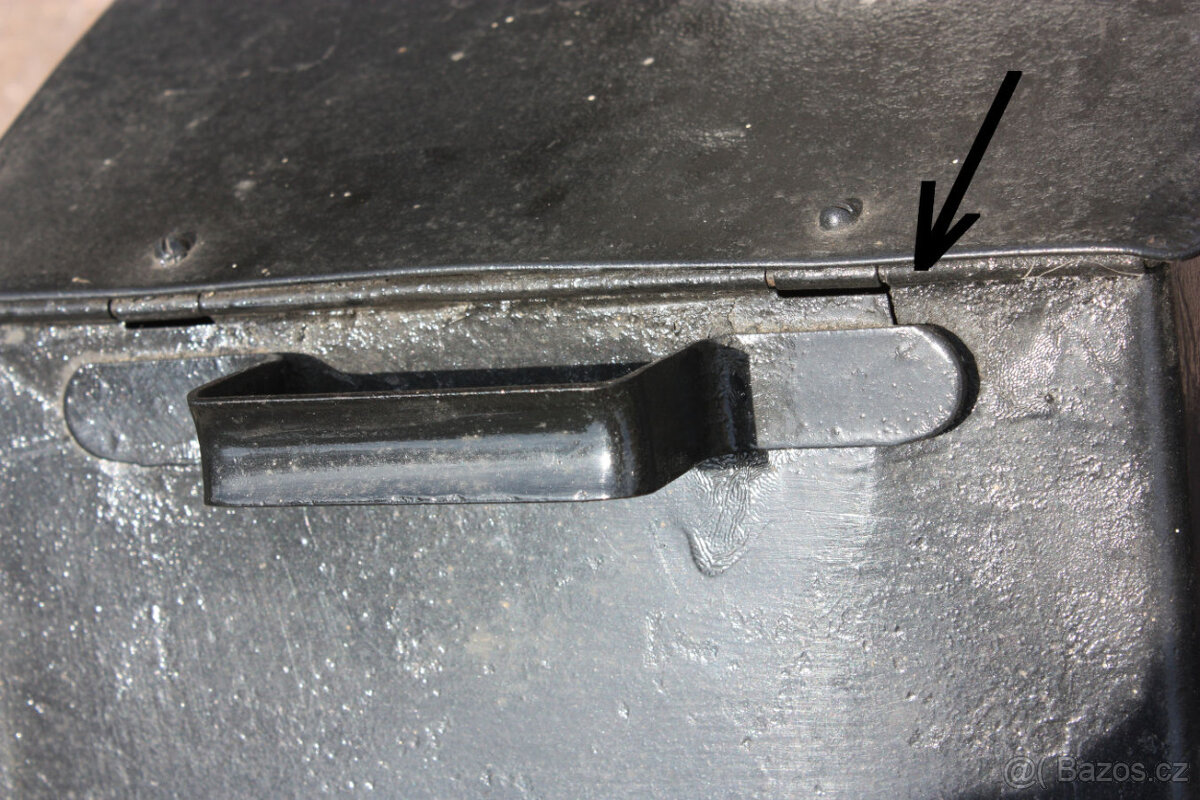 Uhlák na kolečkách + uhlák stojací. Cena za kus. - 7