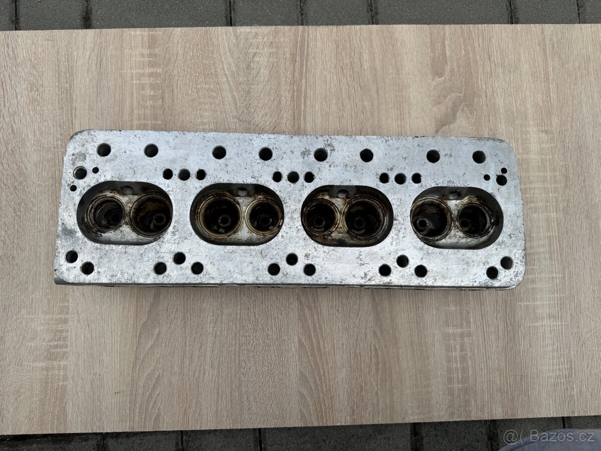 Volha Gaz 21, Uaz, nová hlava motoru, originál - 7