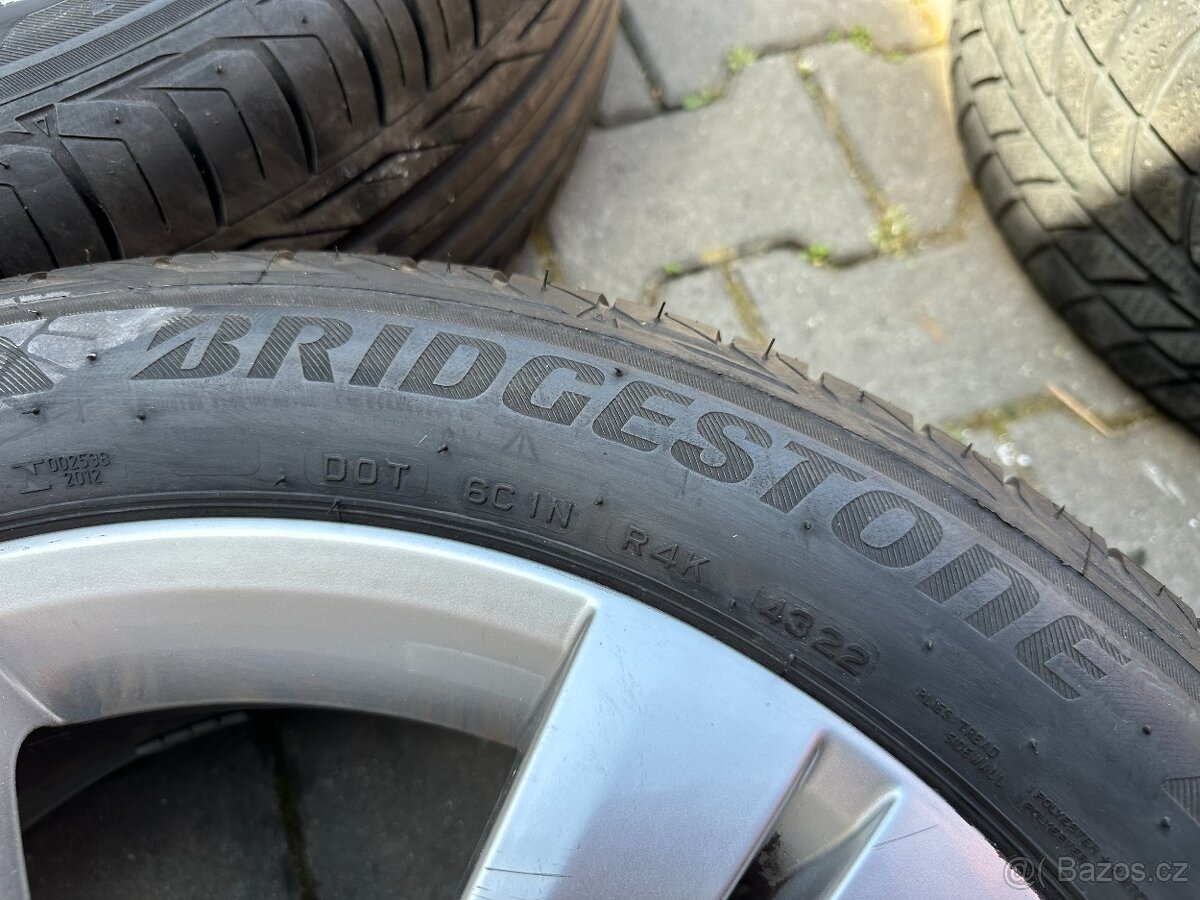 ŠKODA ORIGINÁL ALU - 225/50 R18 - 7