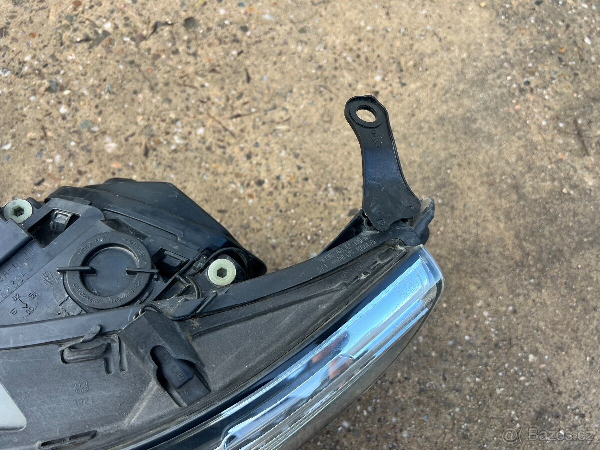 BMW 5er E60/E61 předfacelift DYNAMIC světla - 7