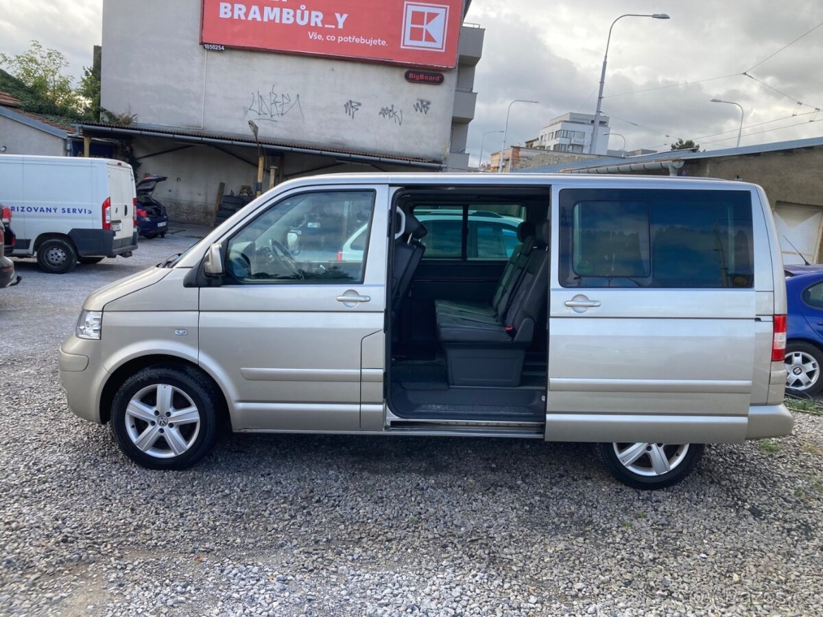 Volkswagen Multivan 2.5TDi, 128KW - 7