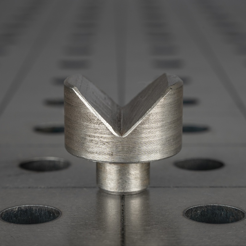 NOVÝ SVAŘOVACÍ / ZÁMEČNICKÝ STŮL - 7