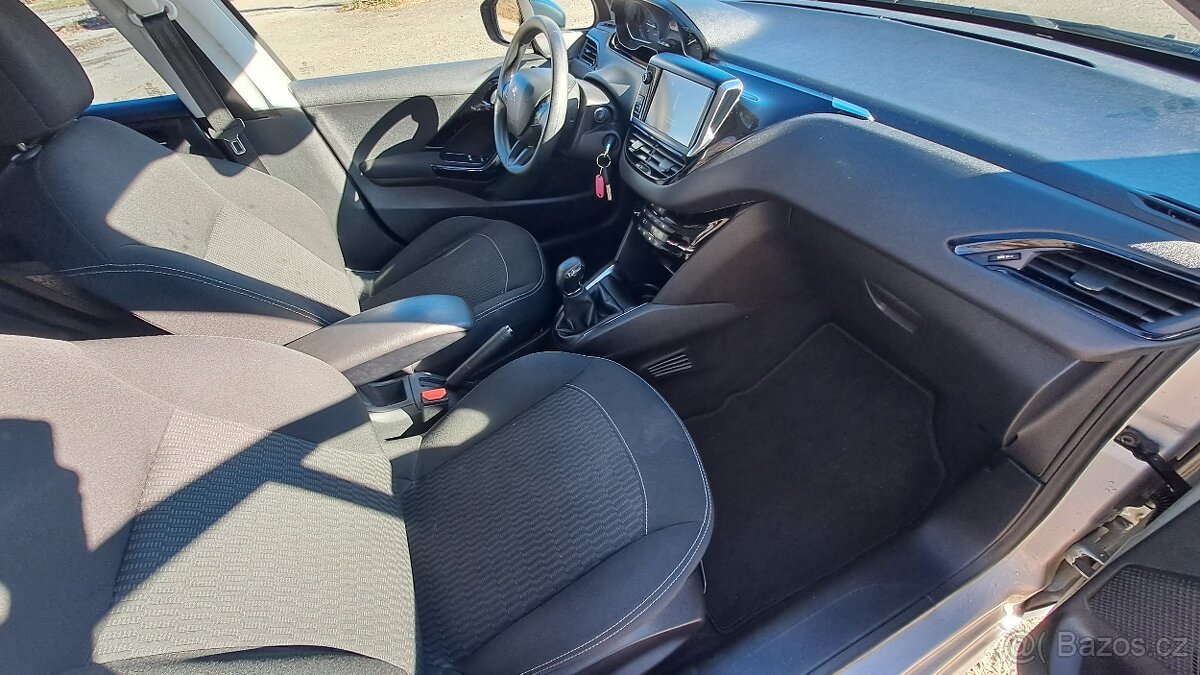 Peugeot 208 1.2 PureTech Active - 7