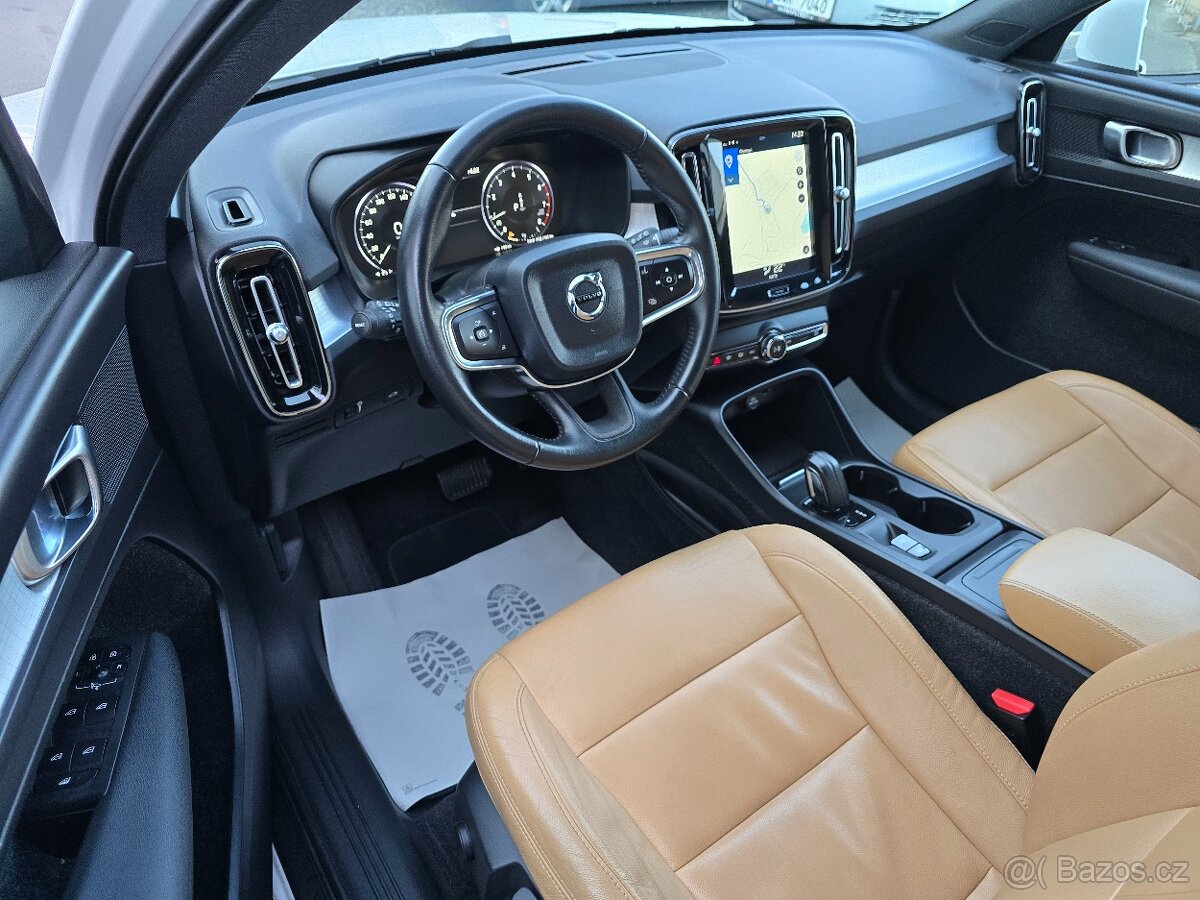 VOLVO XC40 2,0 182kW T5 AWD MOMENTUM Auto ČR 2019 LED + KŮŽE - 7