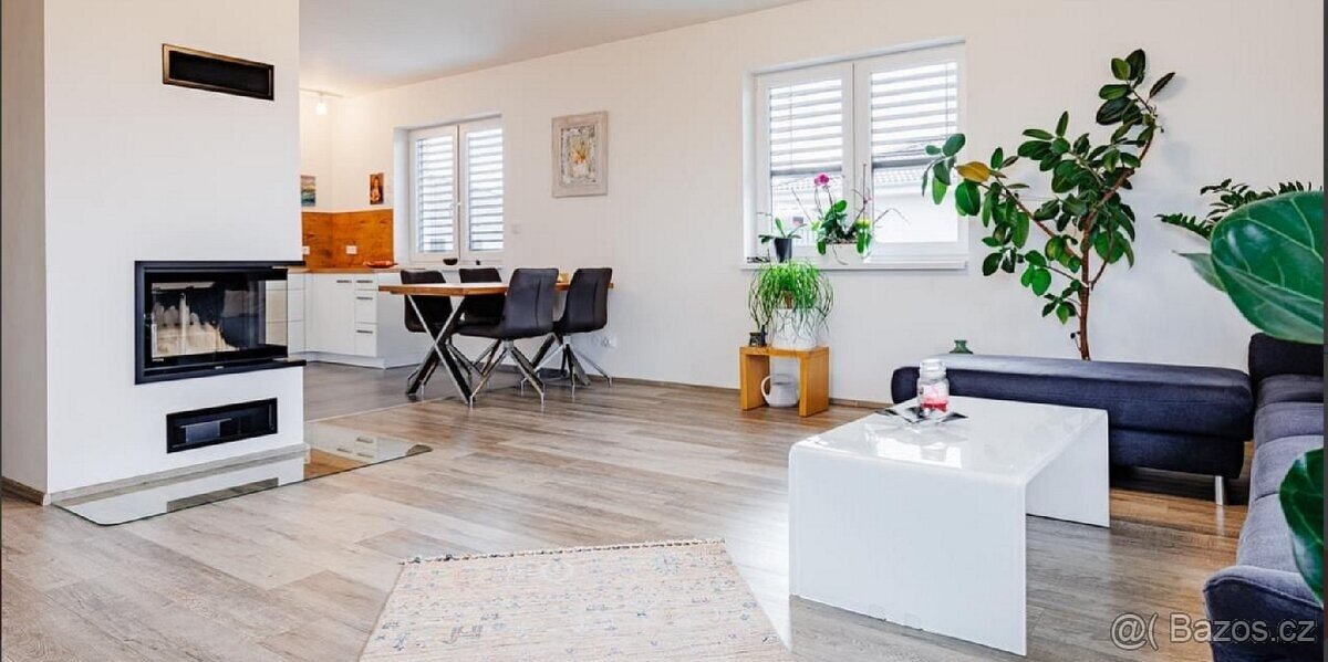 Zařízený dům 3kk, Vrbovec. okr. Znojmo - 7