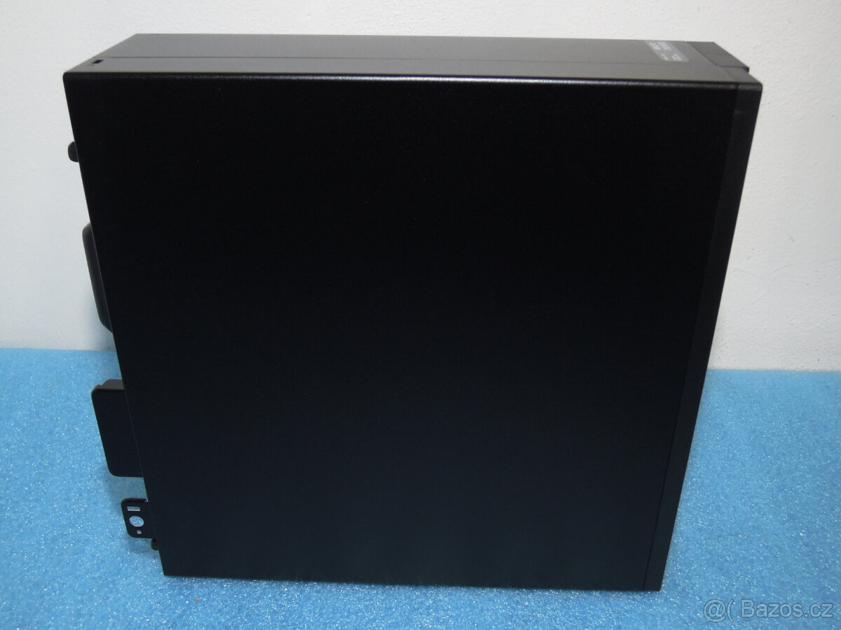 Dell Optiplex 3050 SFF Intel i3-7100 3.9GHz SSD 750GB 8GB - 7