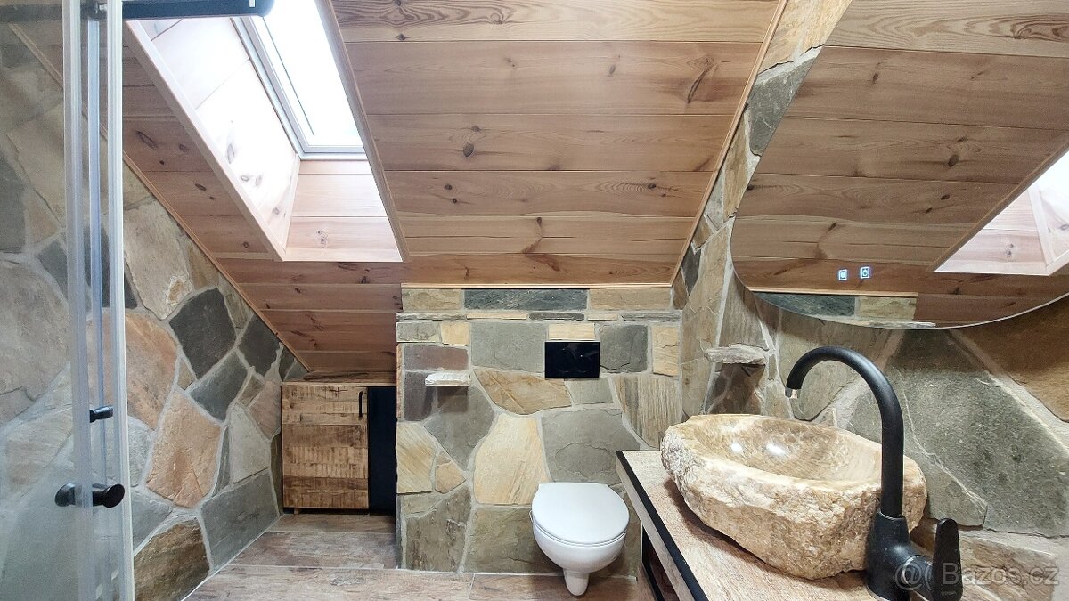 Krásný byt 1+kk k dlouhodobému pronájmu v Loučovicích - 7