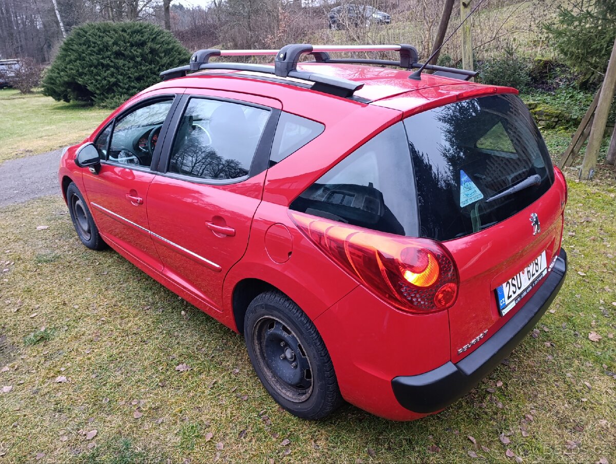 Peugeot 207, 1.4i, 54 kW, 2011 - 7