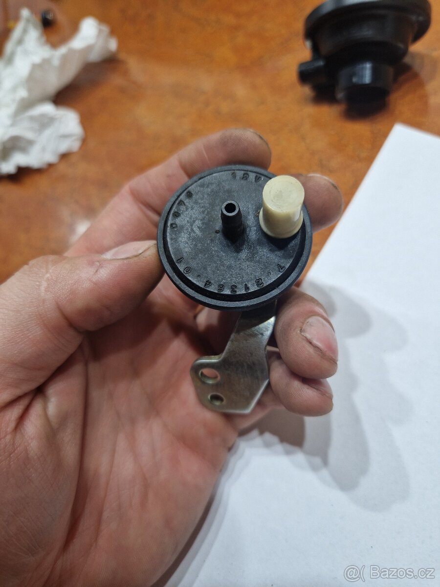 Nove nahradni dily karburator Favorit (Jikov LEKR) - 7