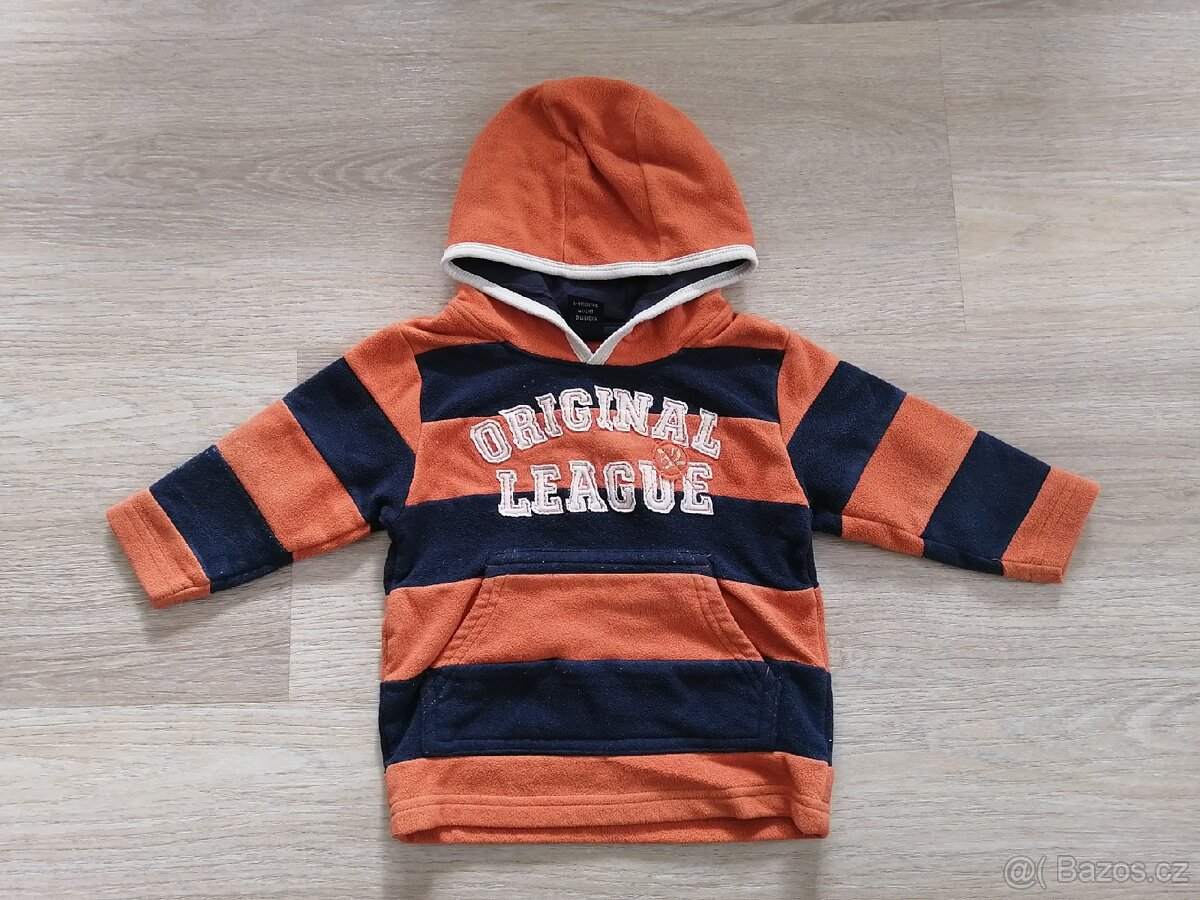 MIX OBLEČENÍ VE VELIKOSTI CCA 74 - 7