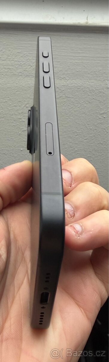 iPhone 16 128 GB černá - 7
