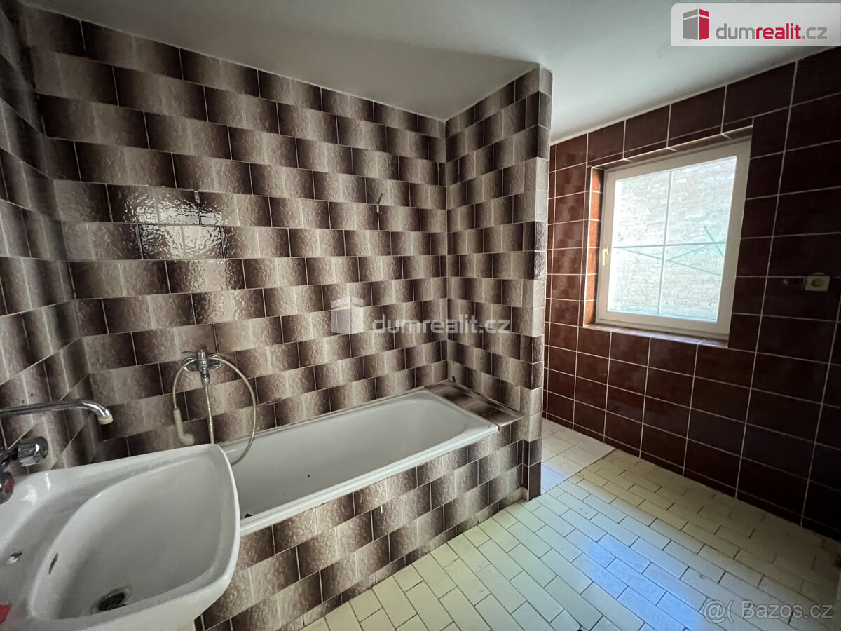 Prodej, komerční nemovitosti 390m2, Věteřov - 7