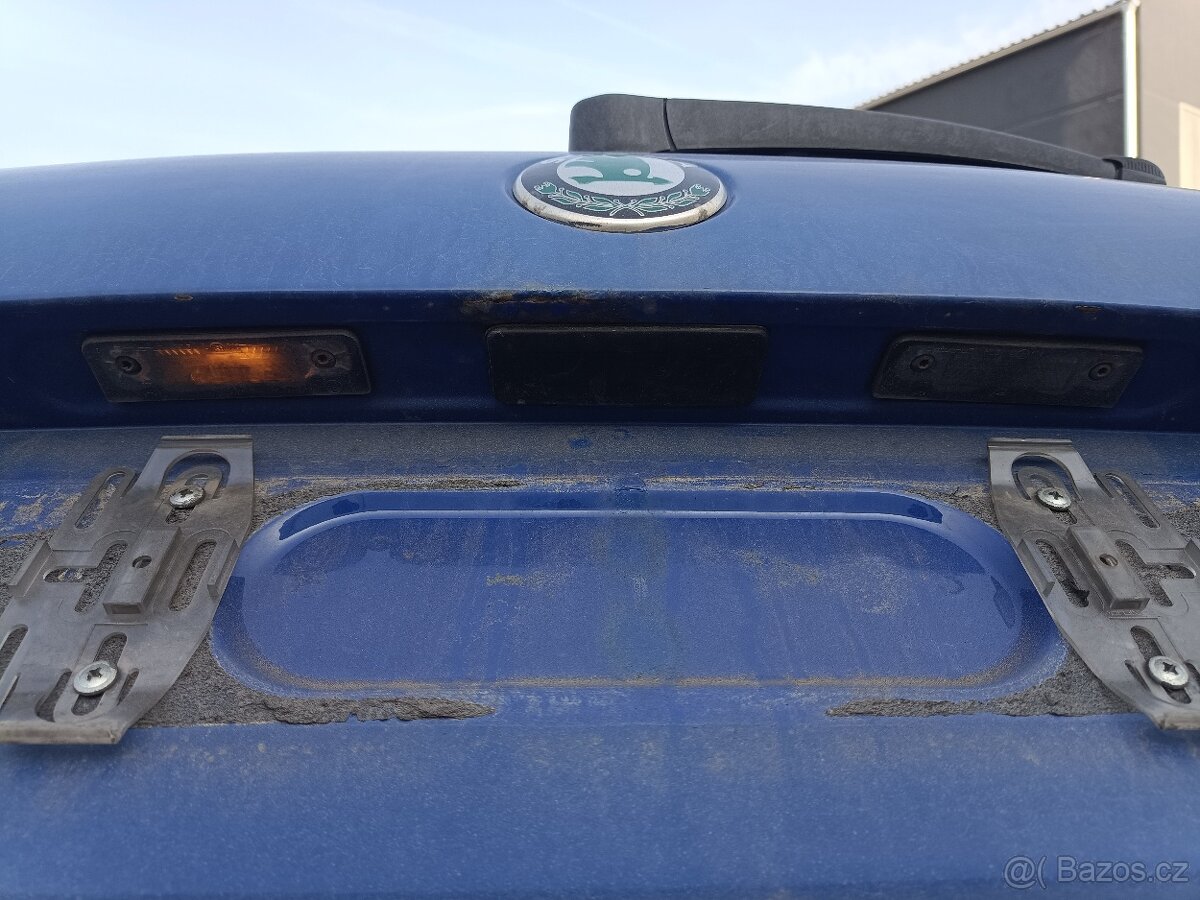 Škoda Octavia 2 díly - 7