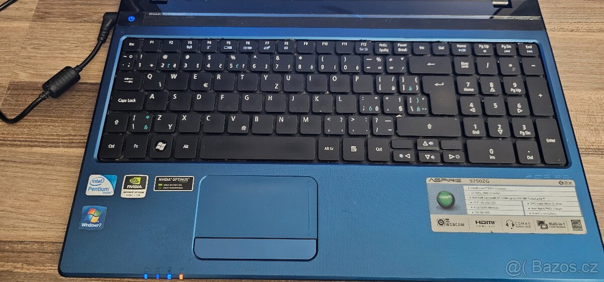 Notebook Acer + příslušenství - 7