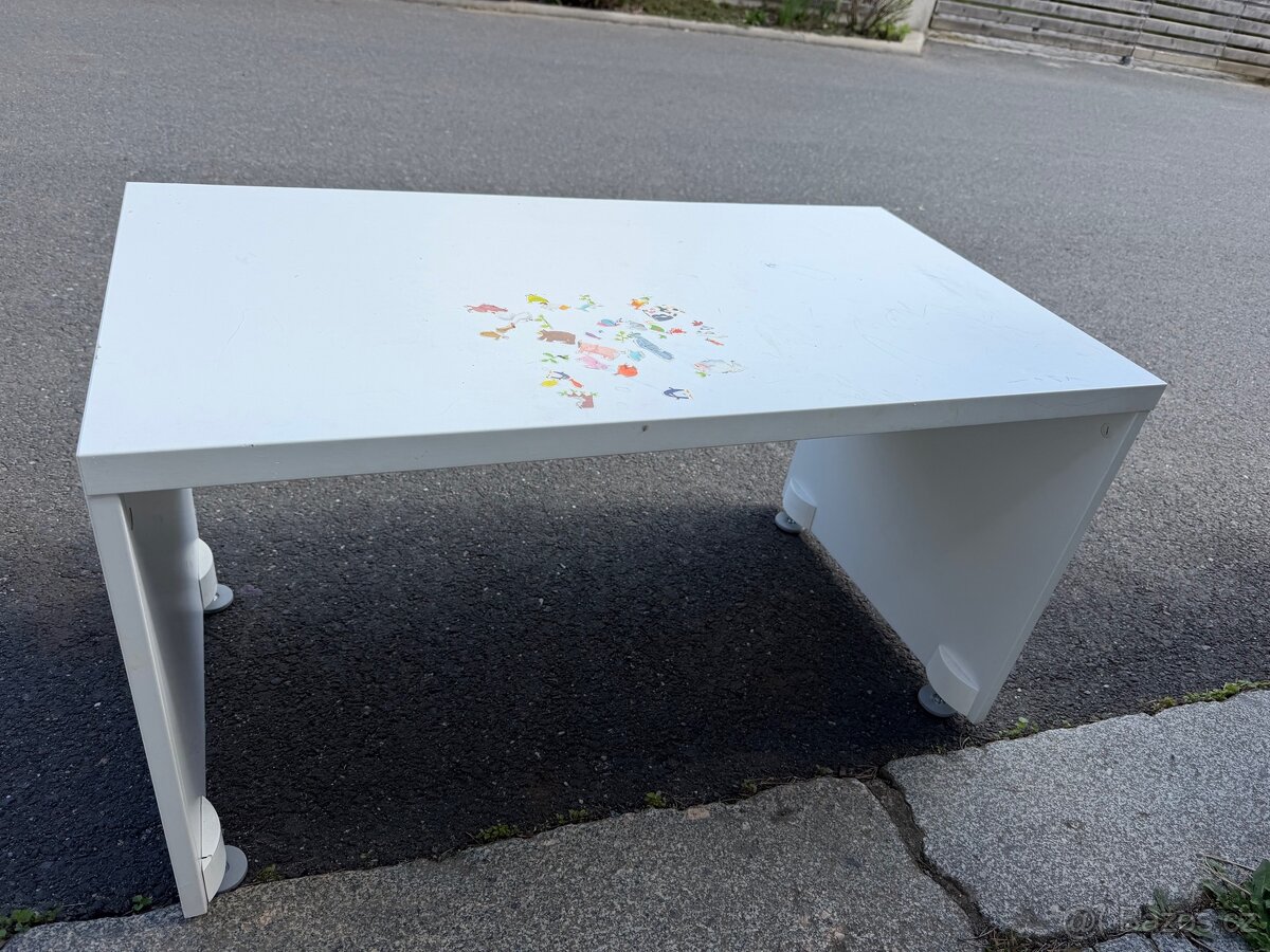 Malý stolek dětský - 7