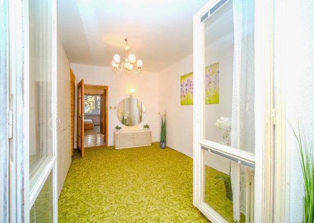 Prodej bytu 74 m2 v Českých Budějovicích před rekonstrukcí - 7