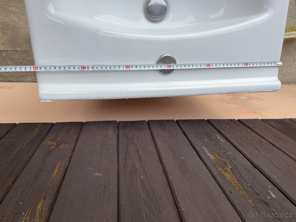 Umyvadlo + skříňka - 7