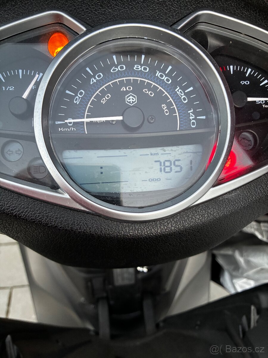 Piaggio Medley 125 ABS - 7