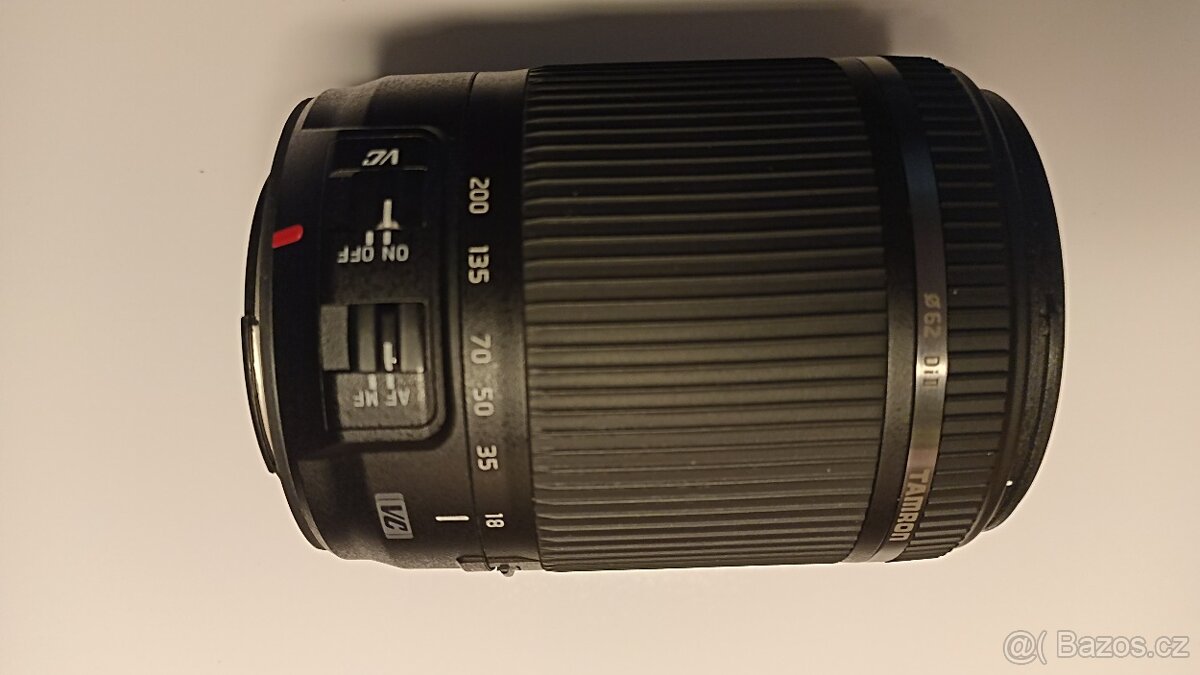 Objektiv Tamron - 7