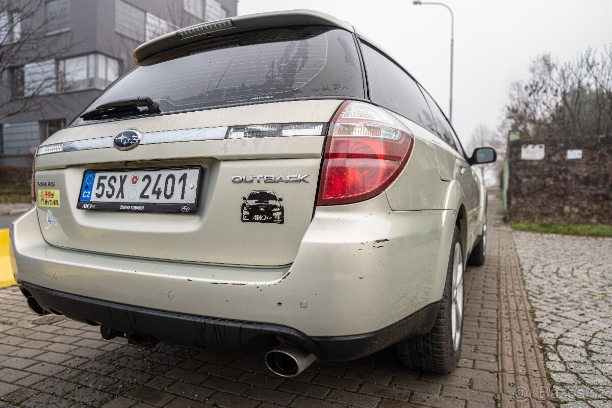 2007 Subaru legacy outback 2.5l Benzín Manuál. - 7