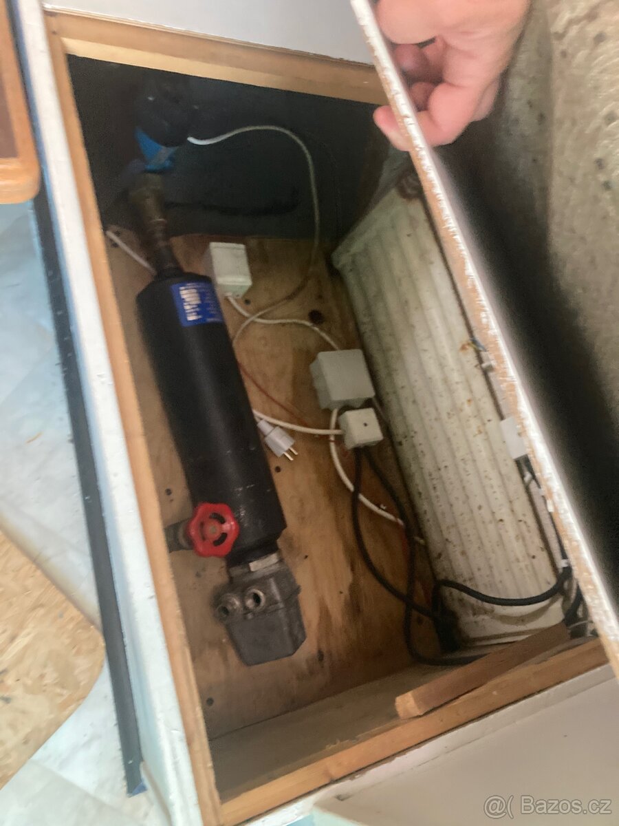 Obytný automobil Mercedes 508d Camper - 7