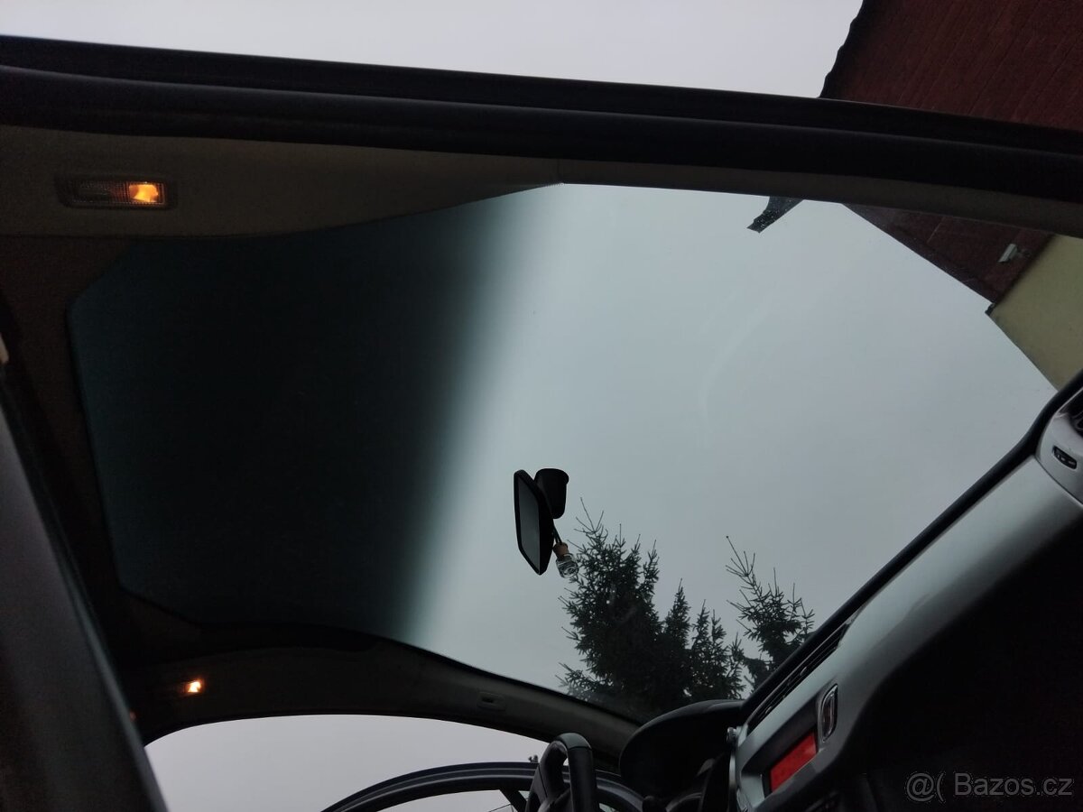 Citroën C3 2011 1.4 benzín 70kw - 7