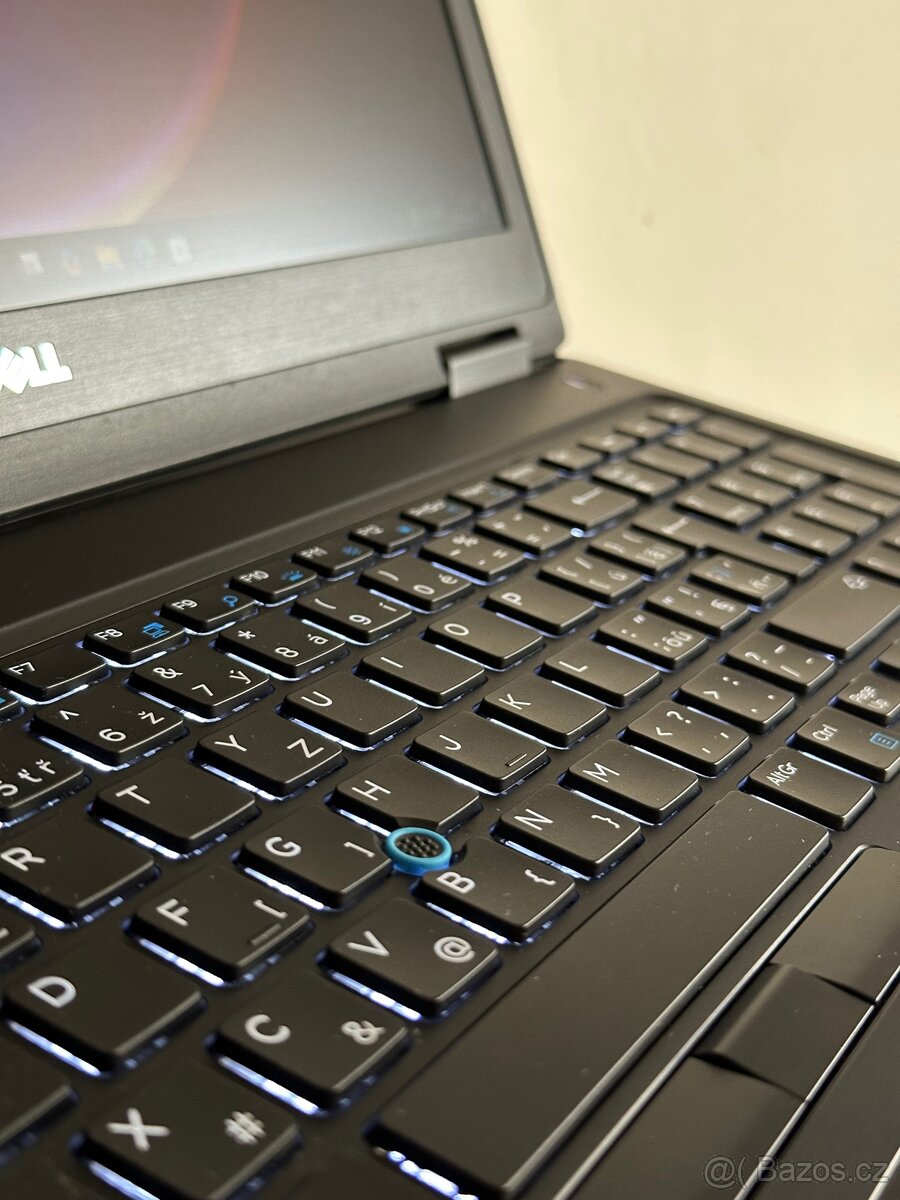 Dell Latitude E5570 TOP STAV✅ - 7