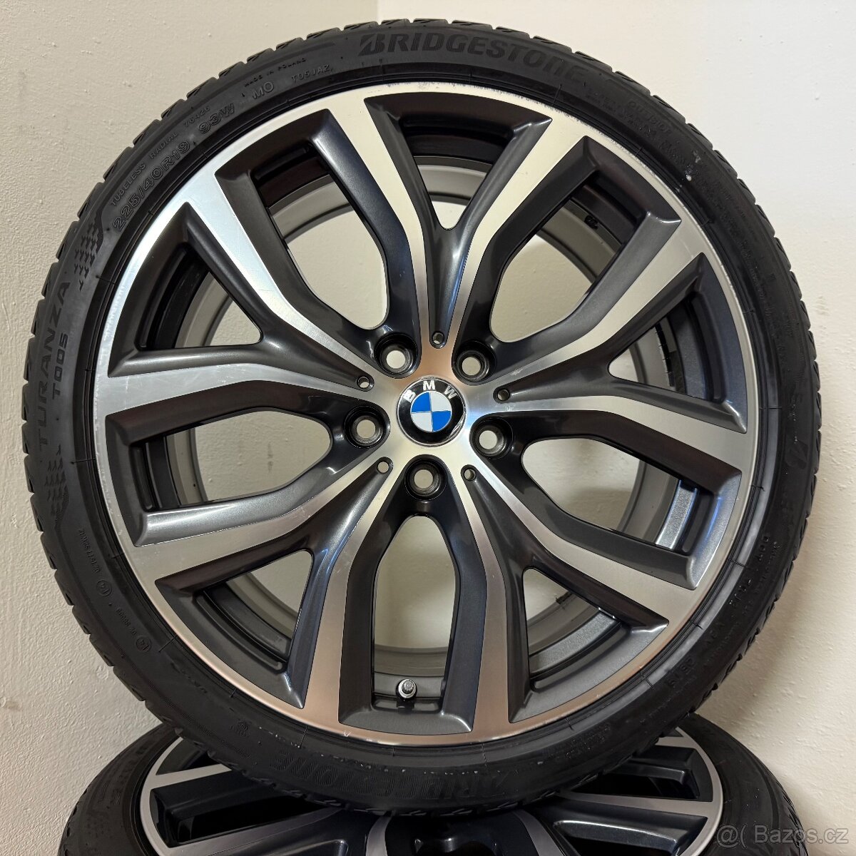 BMW X1/X2 5x112 R19 ET47+LETNÍ 225/40R19 6,5mm - 7