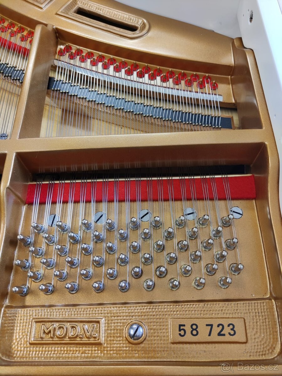 Klavír PETROF model V (160 cm) - 7