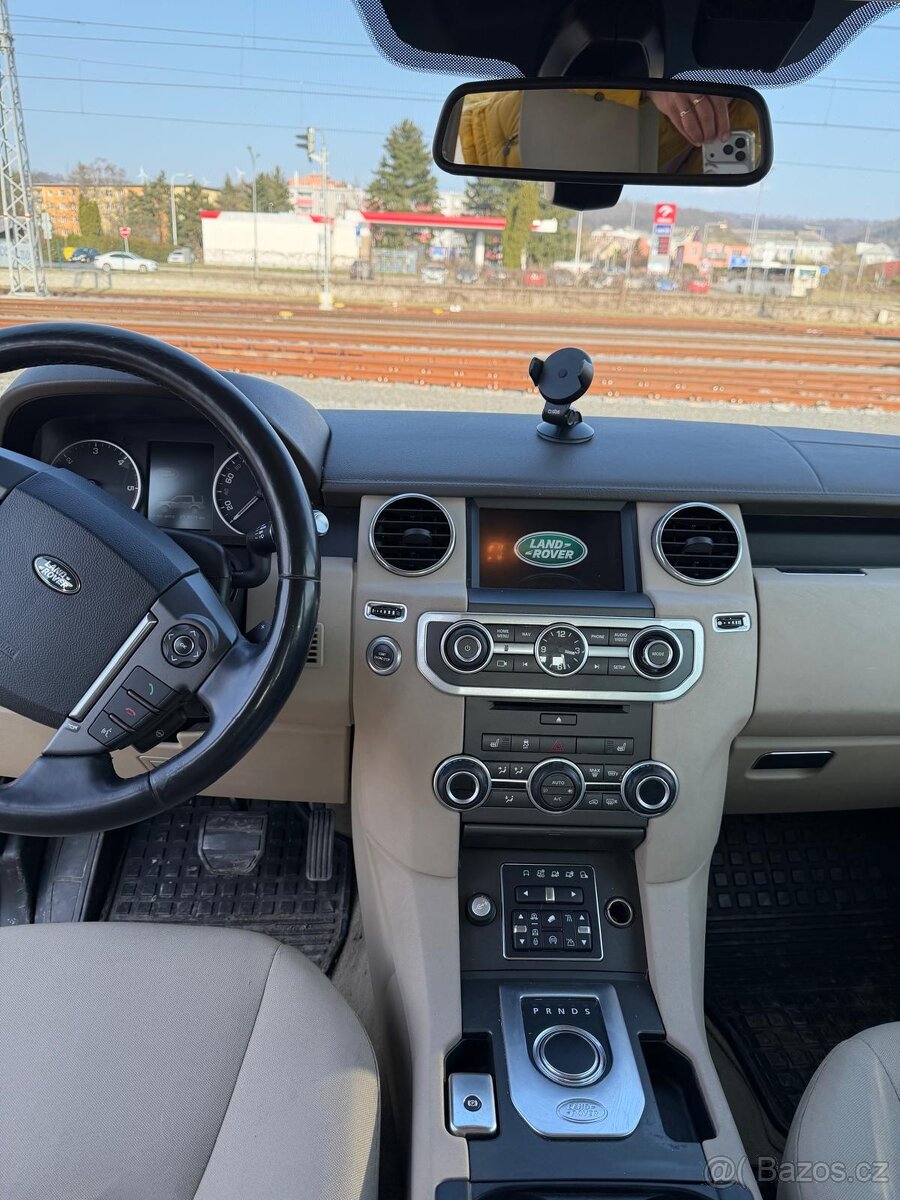 Land Rover Discovery 4 - 7