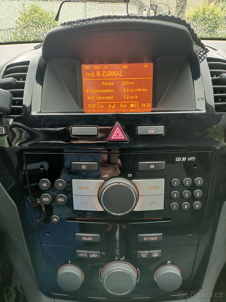Opel Zafira B - 7