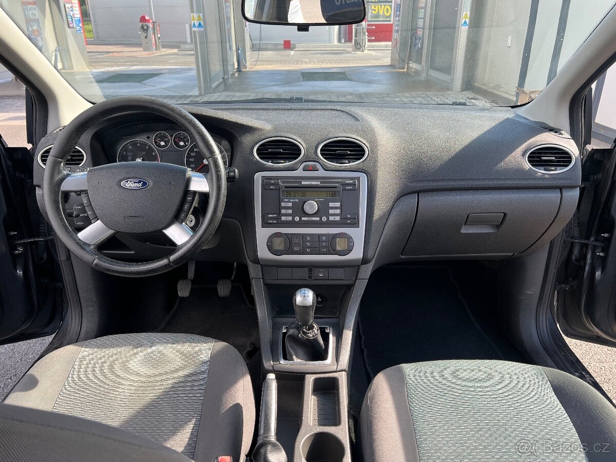 Ford Focus 1.6, 2006 - 7