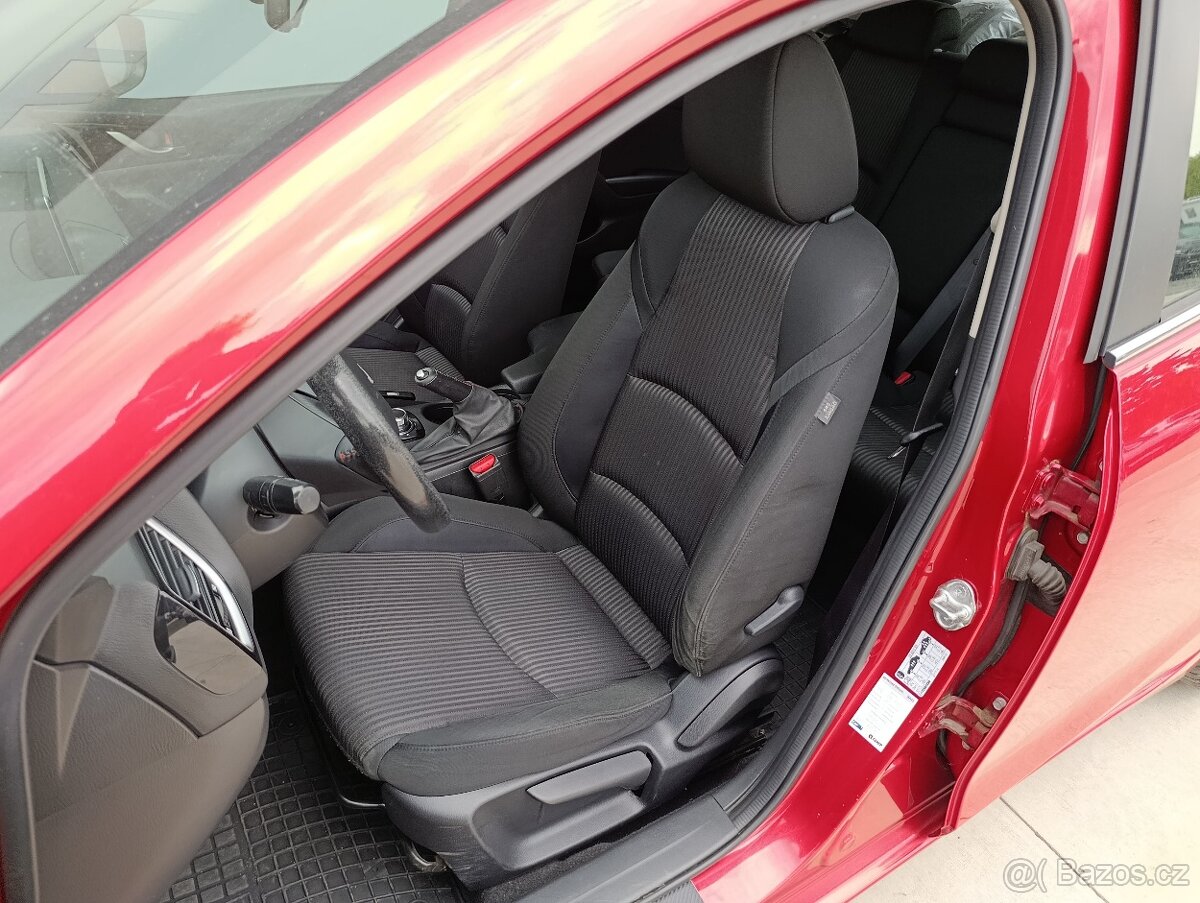 MAZDA 3 2.2D 110kW SKYACTIV - 7