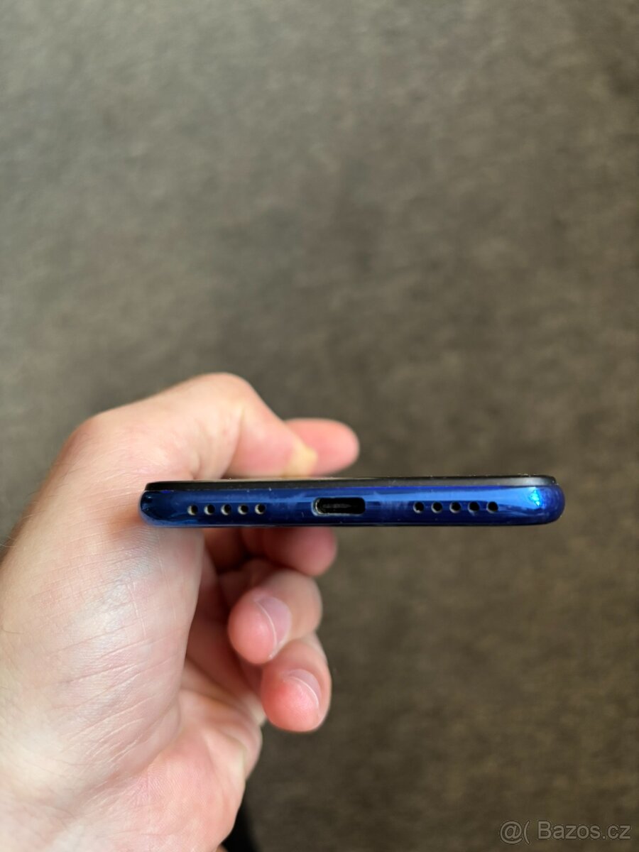 📱 Xiaomi Redmi Note 7 – výborný stav, Android 15 (custom RO - 7