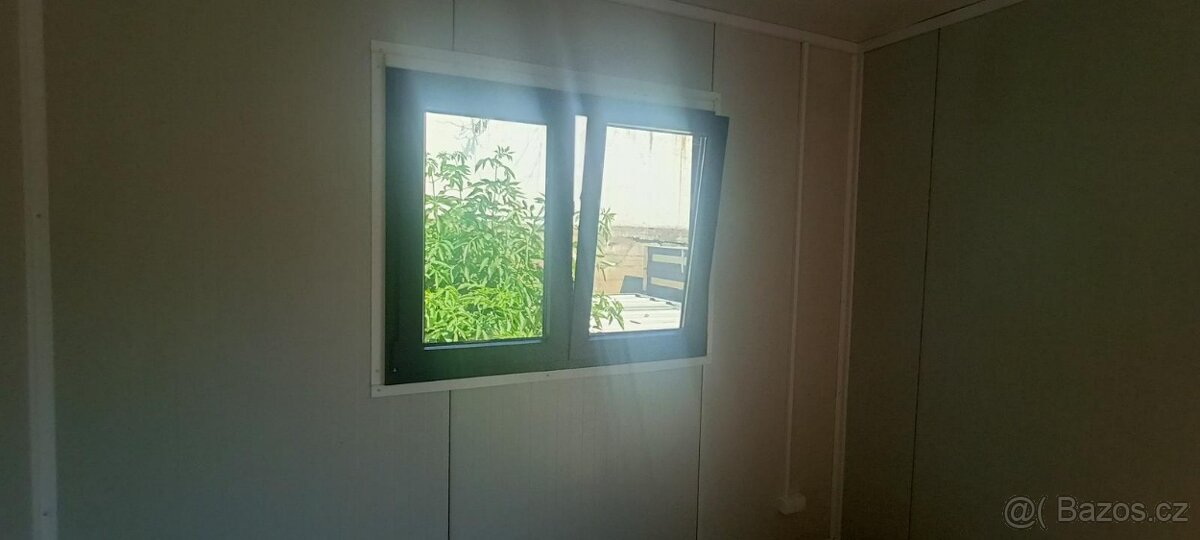 Kancelářský/Obytný kontejner 7 x 3 m - 7