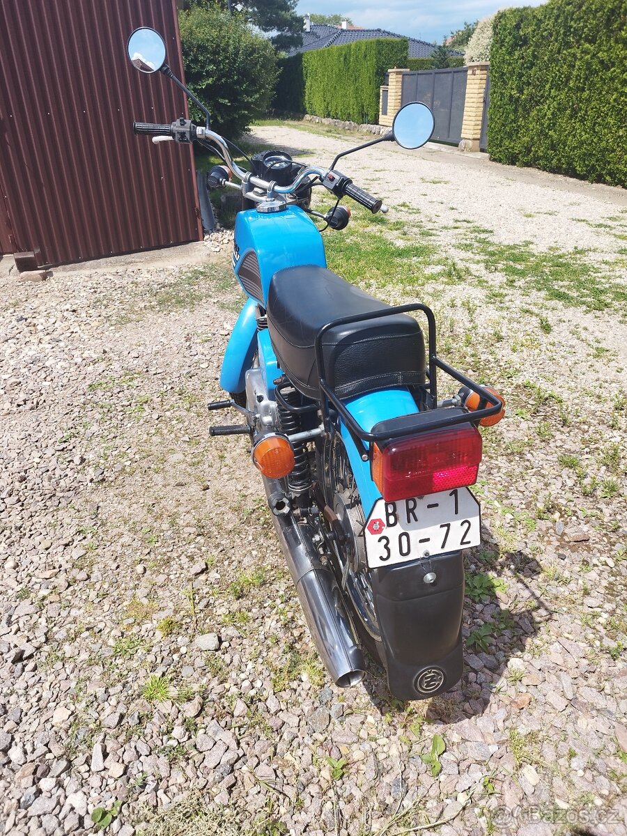 ČZ 175/487 , r.v.1986 - 7