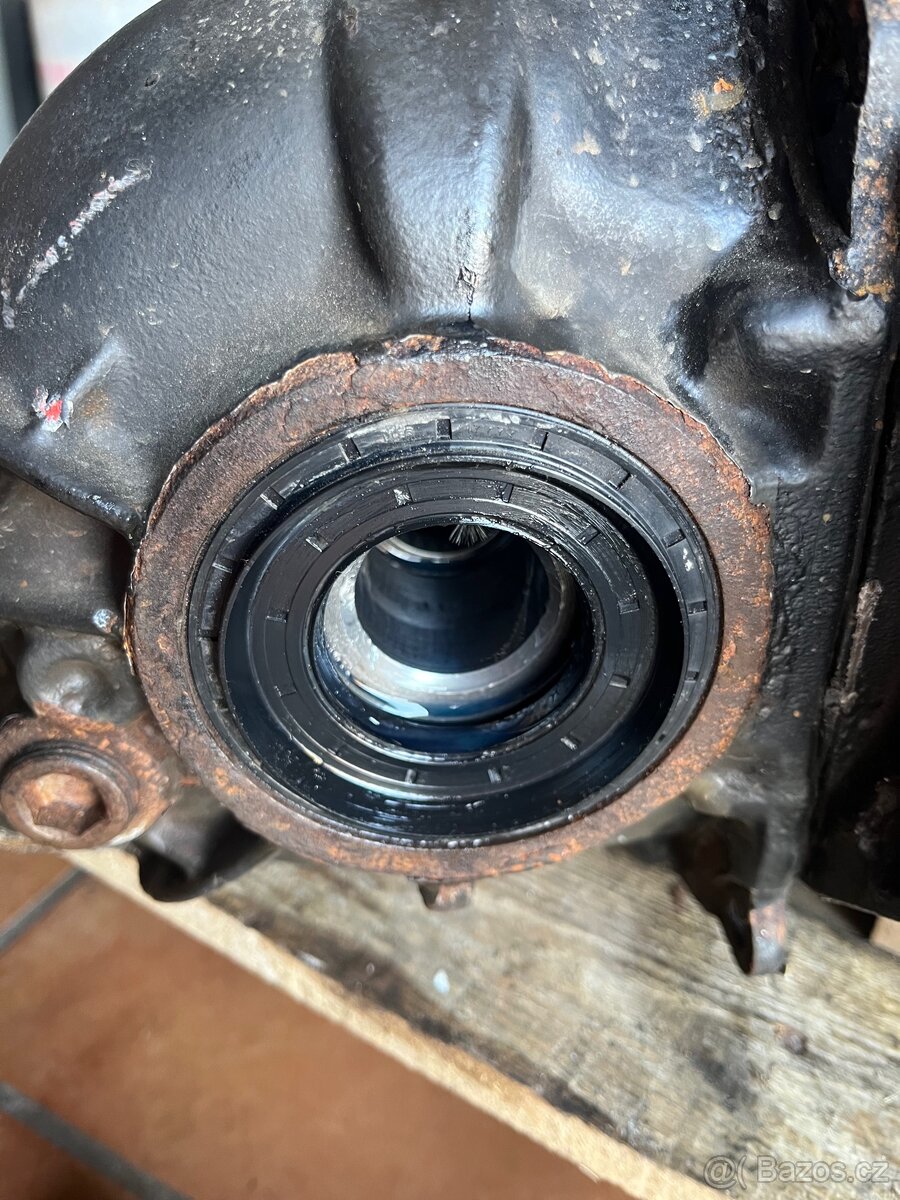 Mercedes Benz GLK 250cdi zadní diferenciál - 7