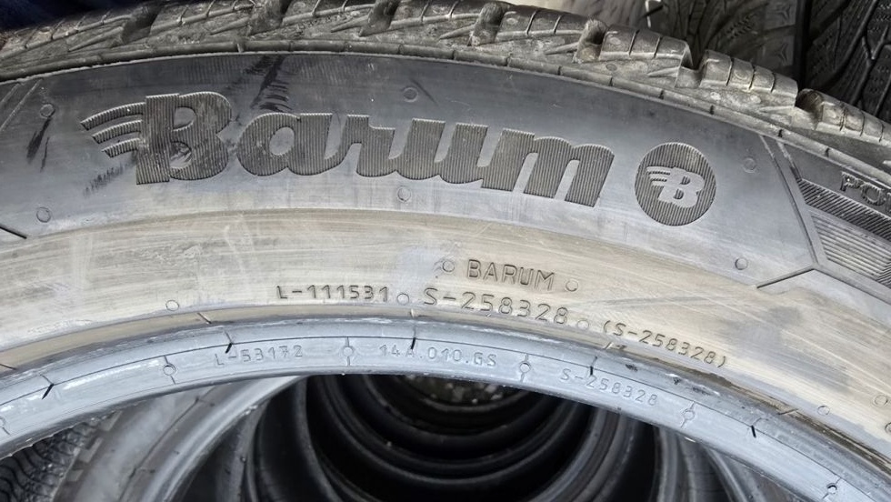 Zimní pneu 205/50/17 Barum - 7